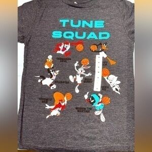 Space Jam “Tune Squad" Small Boys Graphic Tee Size Medium